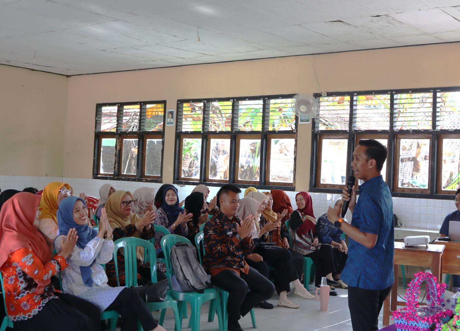 Hypnoteaching SMAN 1 TBT